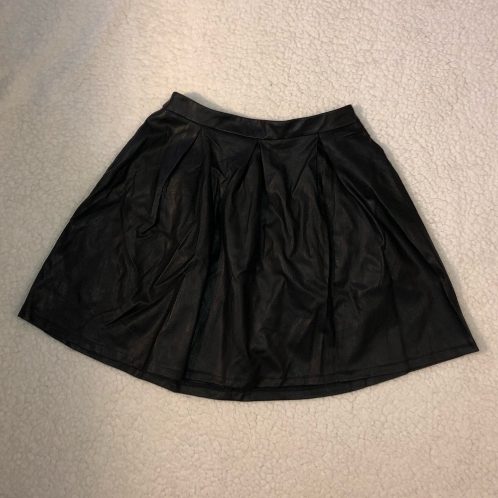 black leather skater skirt size XS